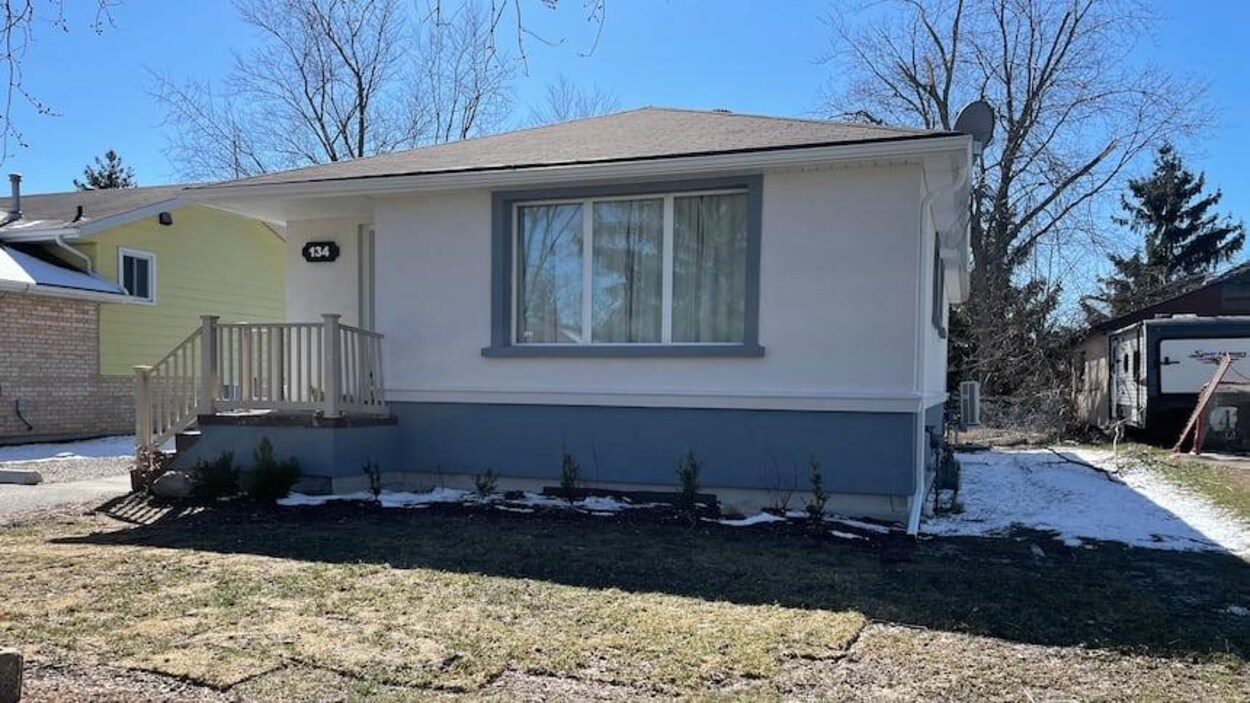 « L’angoisse » pour des locataires qui font face à la vente de leurs logements