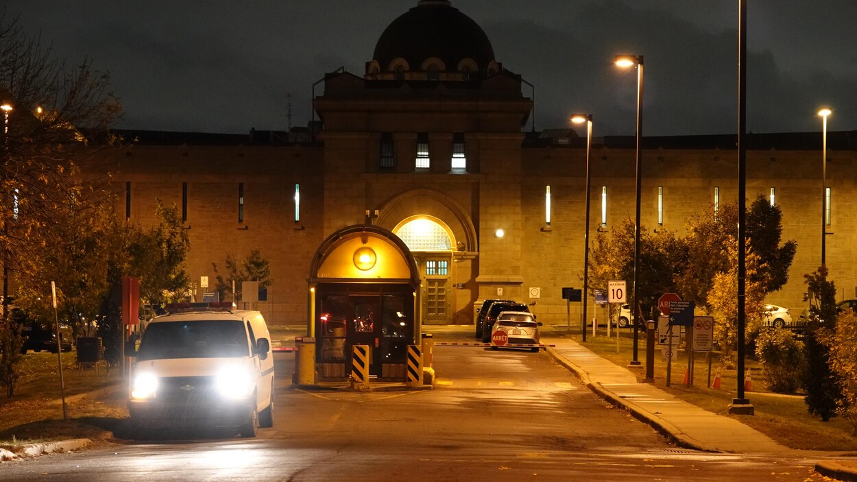 Cinq suspects arrêtés en lien avec un meurtre survenu en 2025 à la prison de Bordeaux