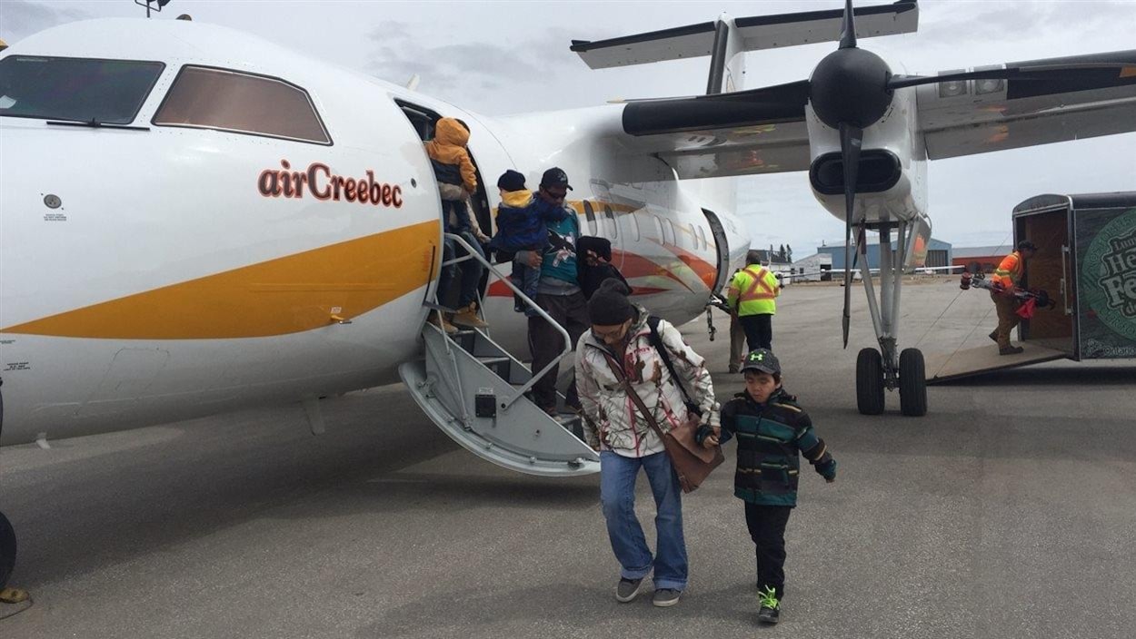 Détresse à Kashechewan : l’appel à l’aide de l’armée pour évacuer la population