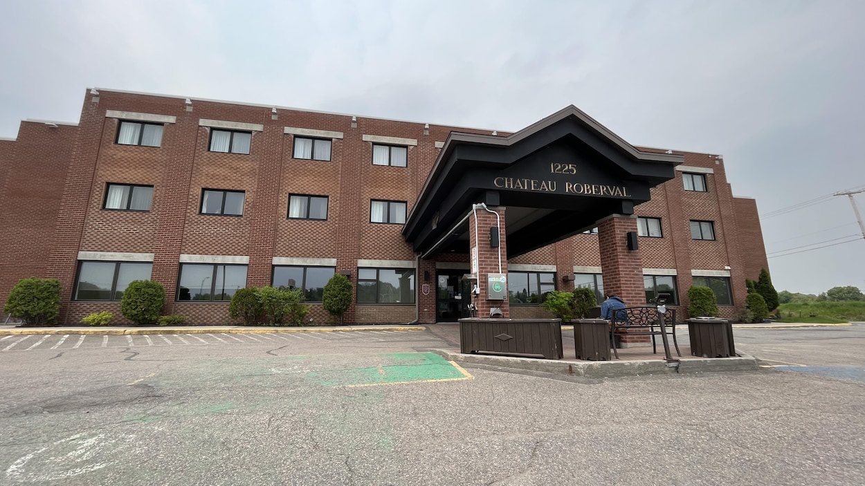 Les syndiqués de l’hôtel Château Roberval entérinent l’entente de principe