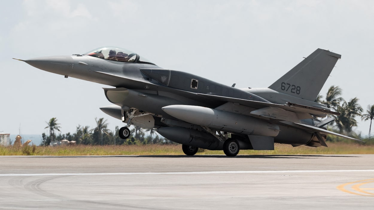 Taïwan reçoit ses deux premiers avions de combat américains F-16V