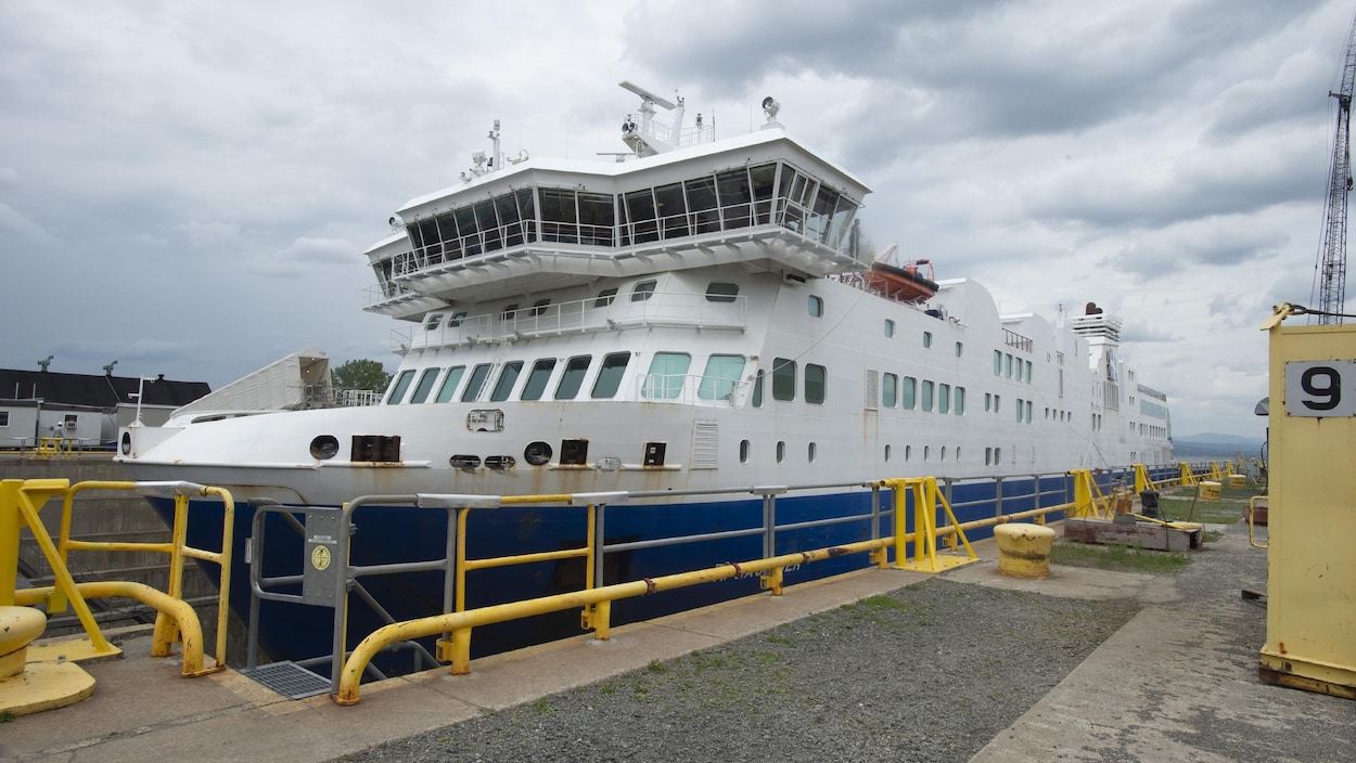 Le F.-A.-Gauthier en juillet 2019 au chantier maritime Davie, à Lévis