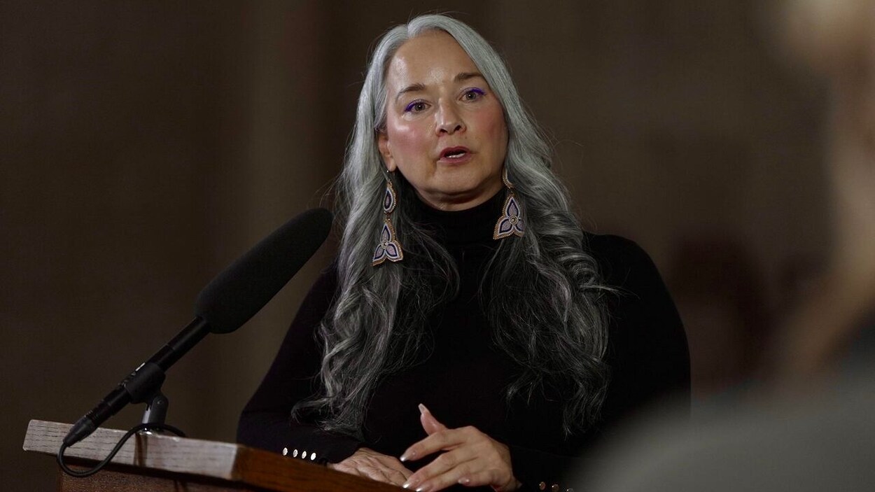 Un homme arrêté pour avoir envoyé des messages menaçants à la ministre Nahanni Fontaine