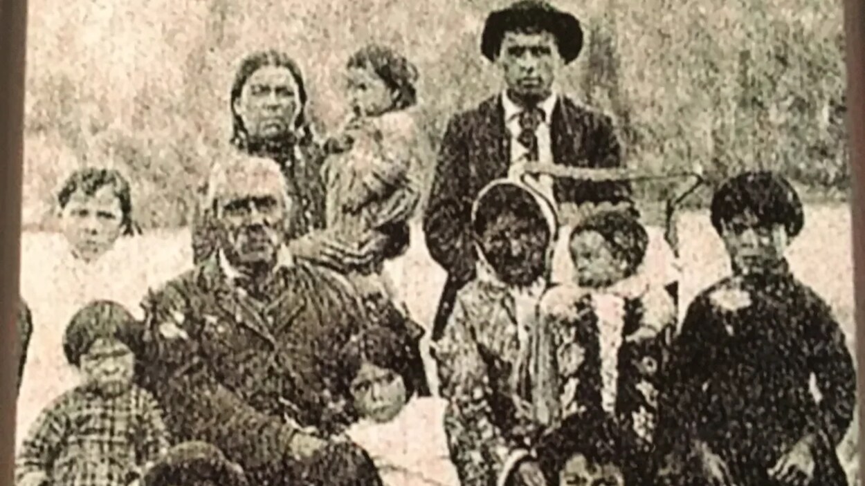 Une vieille photo de la famille Finlayson.