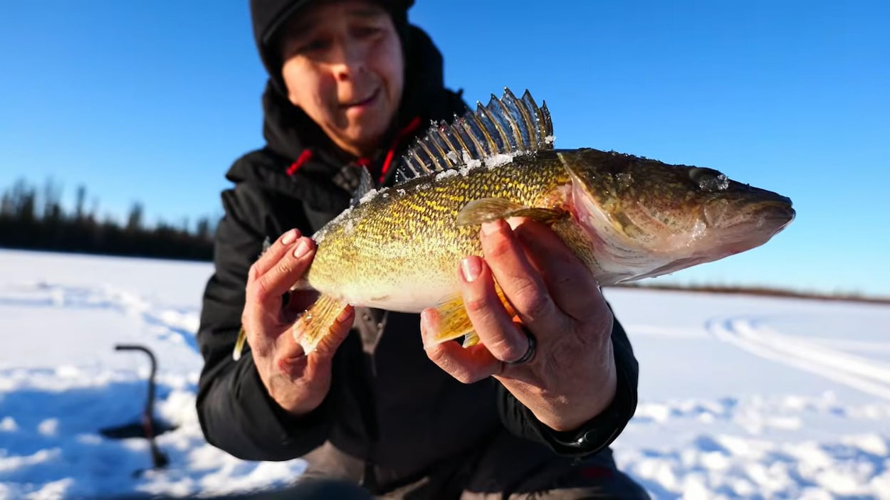 À travers ses vidéos, ce youtubeur souhaite faire briller le Nord saskatchewanais