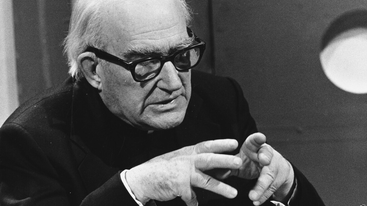 Le curé et écrivain Félix-Antoine Savard