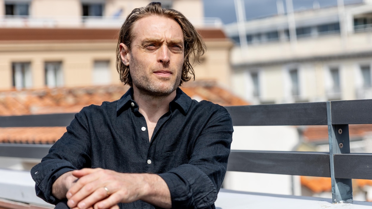 Le cinéaste Félix Dufour-Laperrière au Festival de Cannes pour présenter son nouveau film