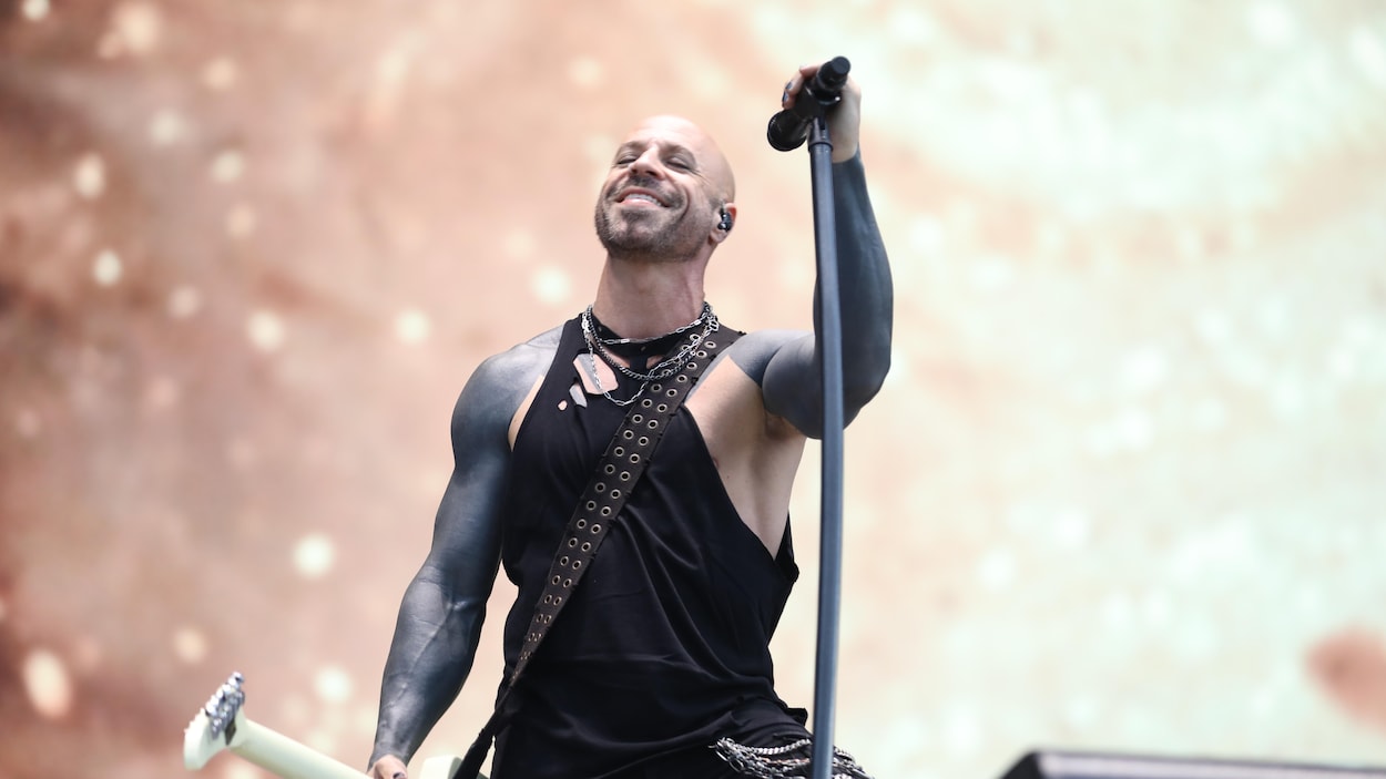 Le rock pesant de Daughtry en conclusion du FEQ