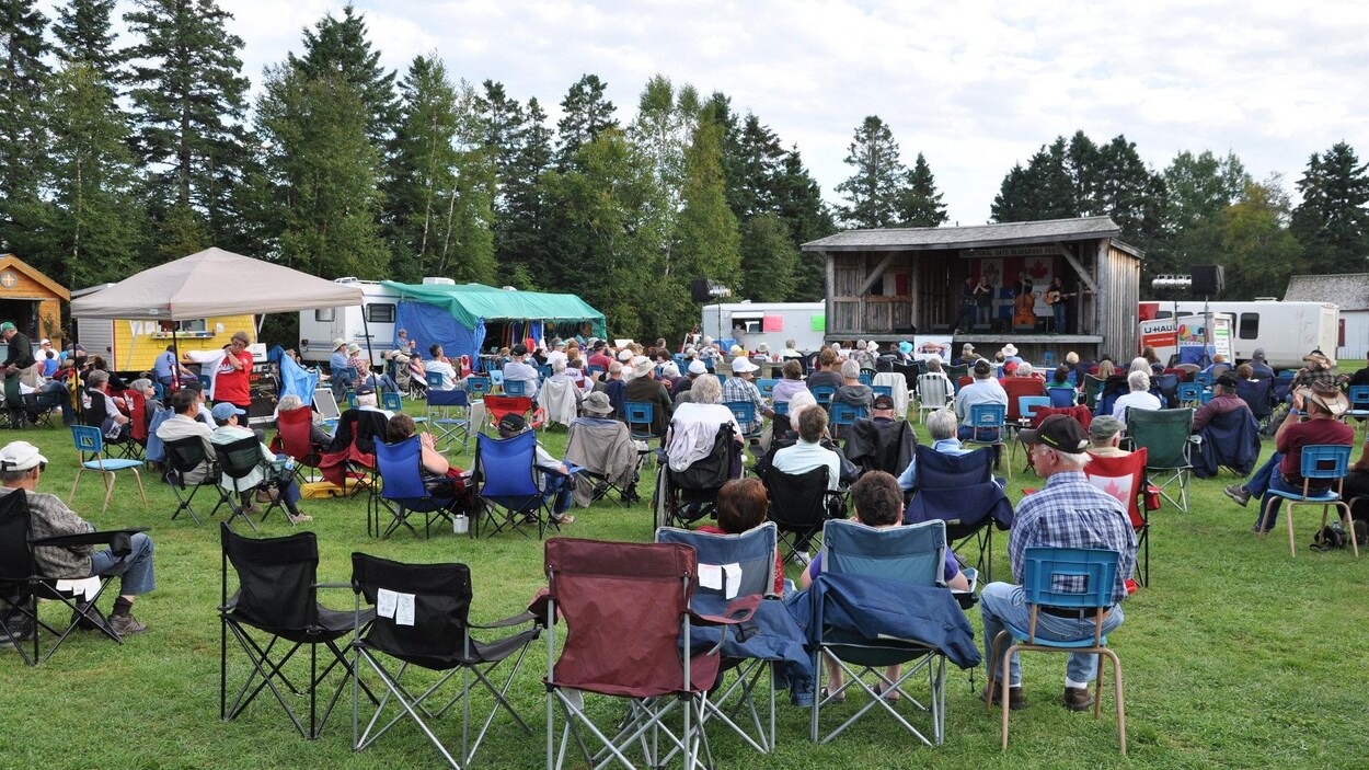 Festival bluegrass de New Richmond public gaspésien à apprivoiser