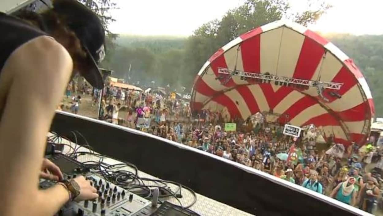 Le festival de musique Shambala près de Salmo dans le sud-est de la Colombie-Britannique. Le festival de musique Shambala près de Salmo dans le sud-est de la Colombie-Britannique.