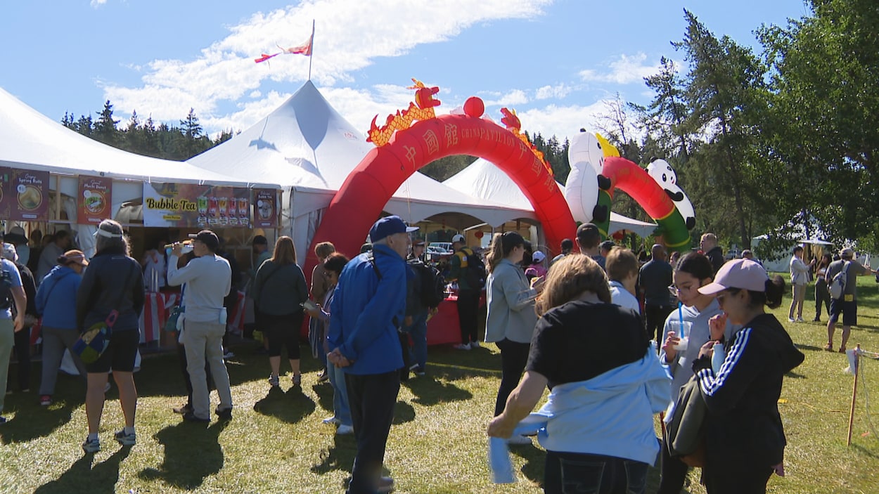 Le Festival du patrimoine d’Edmonton satisfait de son bilan, malgré les intempéries