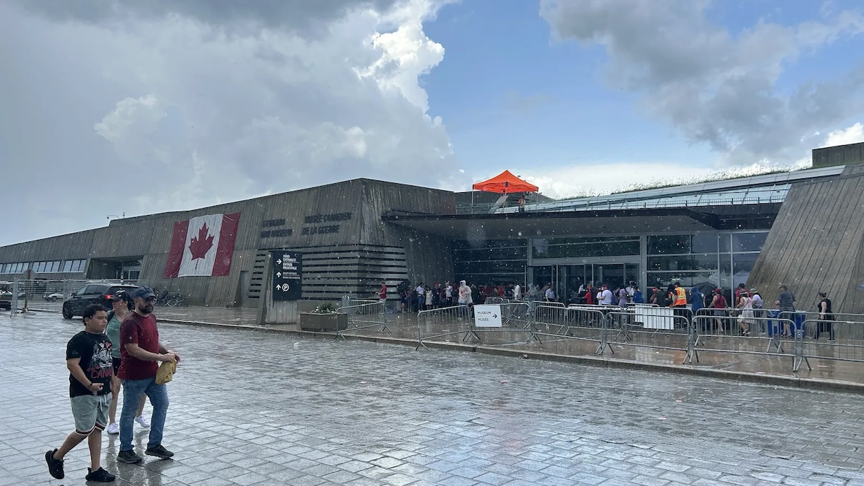 Les activités de la fête du Canada interrompues par la pluie