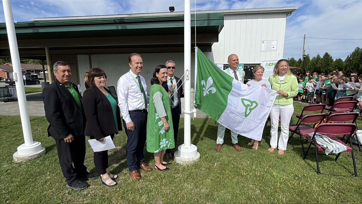 Saint-Jean en Ontario : lever de drapeau, festivités et combat quotidien pour le français