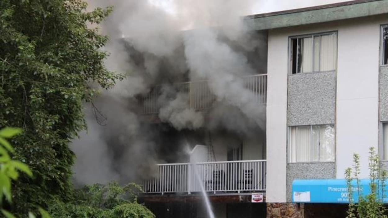 Plus de 100 familles évacuées après un incendie à New Westminster