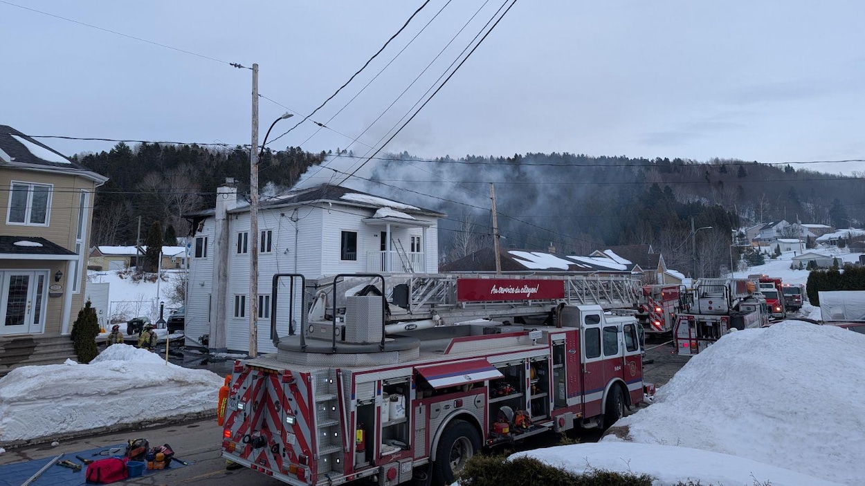 Incendie dans un immeuble de La Baie