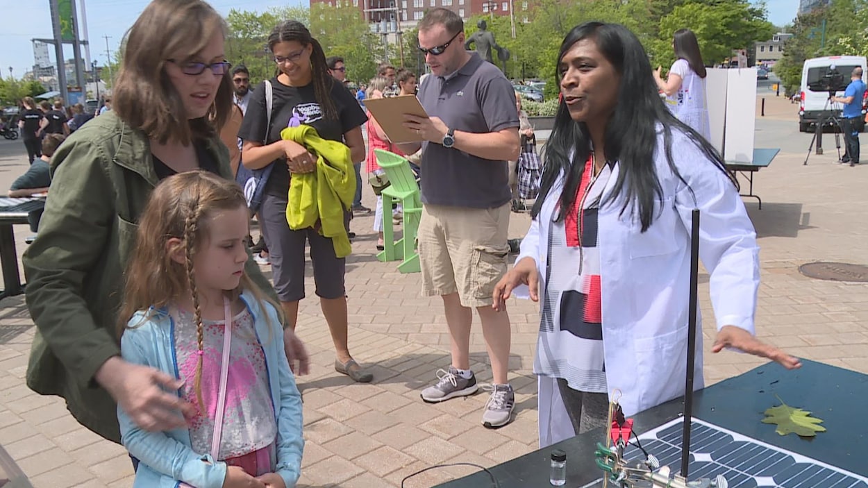 L'événement Sandbox Science à Halifax a donné la parole aux femmes qui font carrière en science.