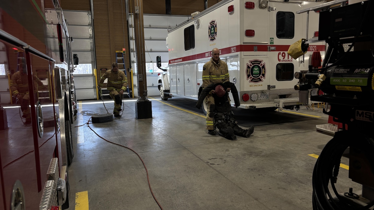 De l'entraînement pour les pompiers de Bécancour