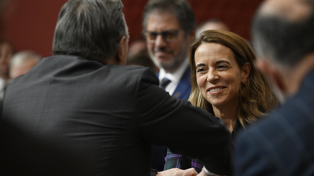 Québec abolira ou fusionnera une dizaine d’organismes gouvernementaux