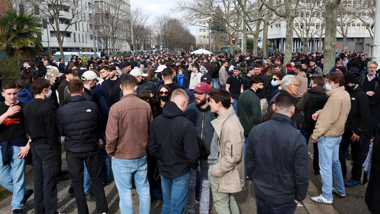 France : hommage sous haute sécurité au militant d’extrême droite battu à mort