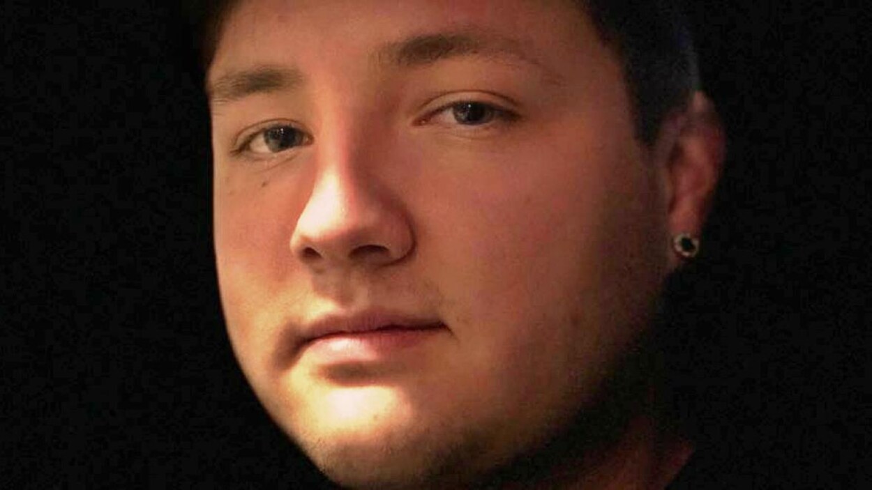 Brady Francis