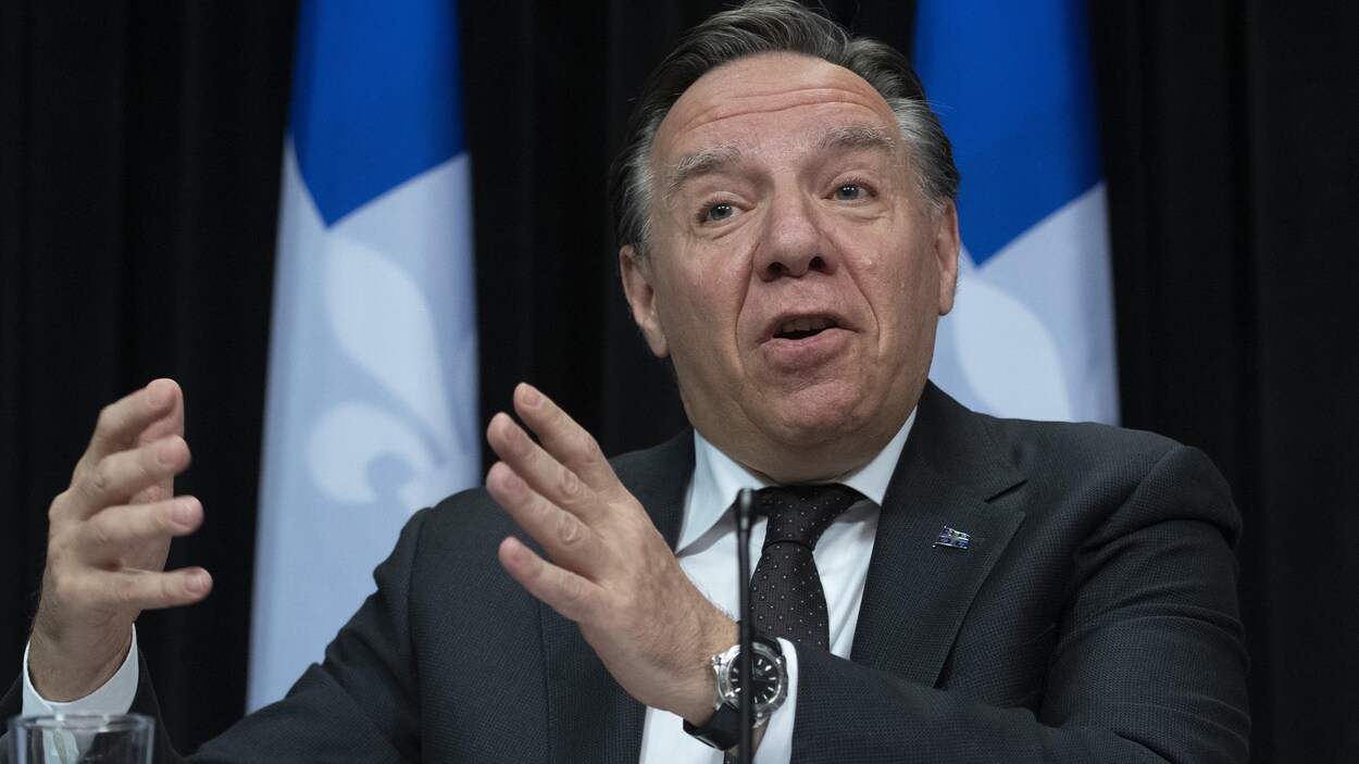 François Legault en conférence de presse.