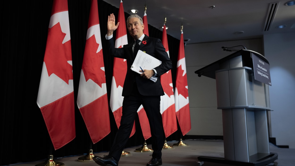 Le budget décortiqué par Pierre-Yves McSween