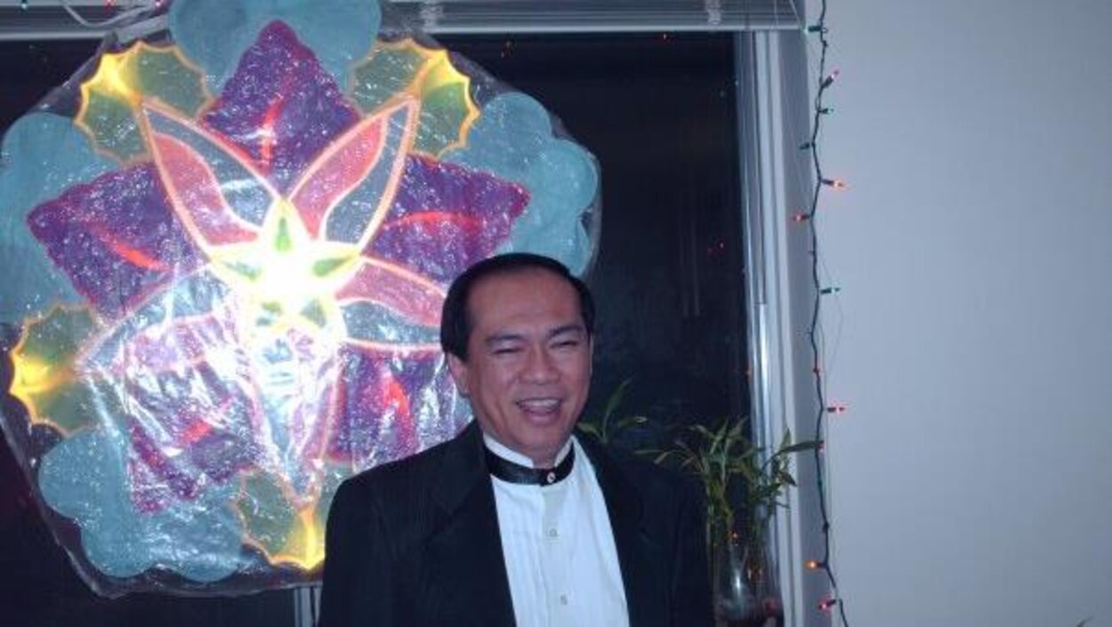 Alfredo Arrojado, est un membre proéminent de la communauté philippine de Winnipeg.