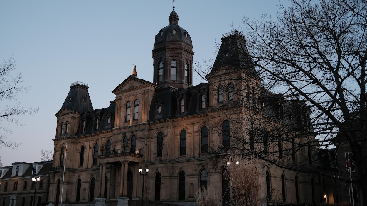 Les associations municipales se font critiques de la réforme de l’impôt foncier