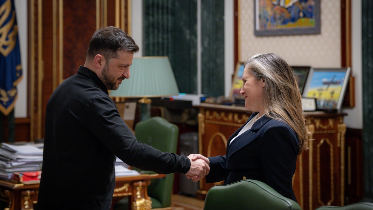 Chrystia Freeland va quitter son siège au Parlement du Canada
