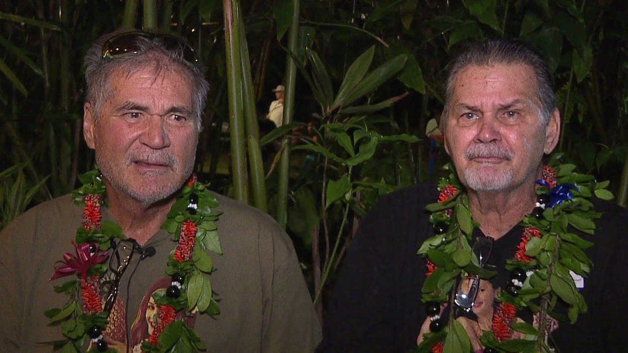 Alan Robinson et Walter Macfarlane ont été interviewés par la chaîne de télévision KHON, à Honululu. Alan Robinson et Walter Macfarlane ont été interviewés par la chaîne de télévision KHON, à Honululu.