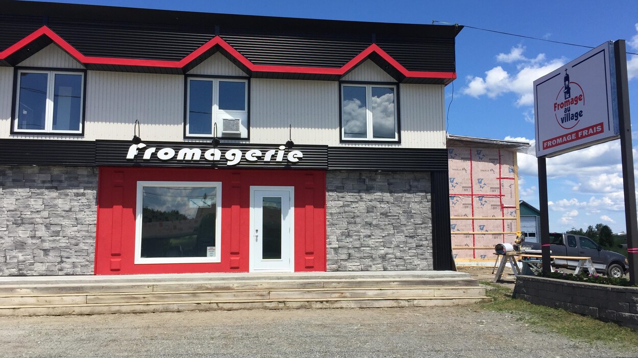 Nouveaux Locaux Pour Fromage Au Village De Lorrainville Ici Radio Canadaca 