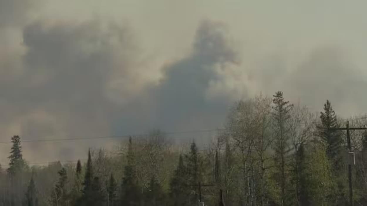 Le Manitoba lèvera la majorité des restrictions liées aux incendies
