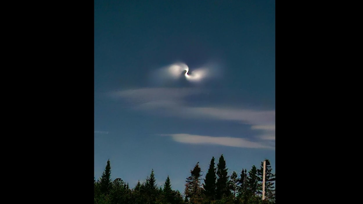 Avez-vous vu une spirale lumineuse dans le ciel mardi soir?