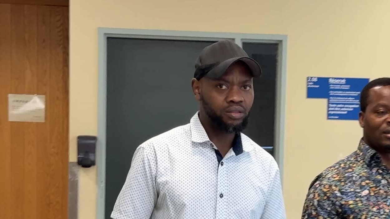Il menaçait l’ONU de guerre : un chef rebelle se dit « perdu » à l’ouverture de son procès
