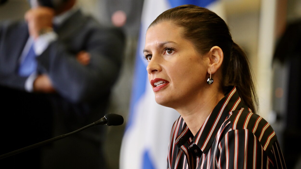 La vice-première ministre et ministre de la Sécurité publique du Québe, Geneviève Guilbault