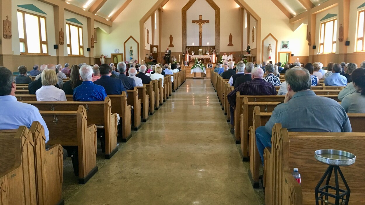 Les funérailles de Gerry Rochon se déroulait à l'église Saint-Jean-de-Bréboeuf, samedi matin à Trois-Rivières. Gerry Rochon a marqué le monde sportif par sa grande implication et ses immenses connaissances.