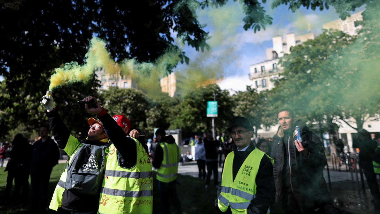 Très Faible Mobilisation Des Gilets Jaunes En France En Ce