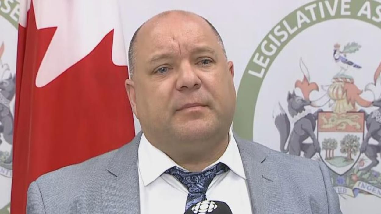 Gilles Arsenault : après le coup de tonnerre, les explications