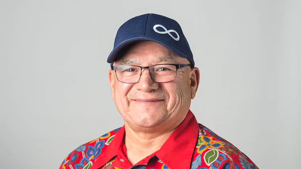 Le portrait souriant du président de la Nation métisse de la Saskatchewan, Glen McCallum.