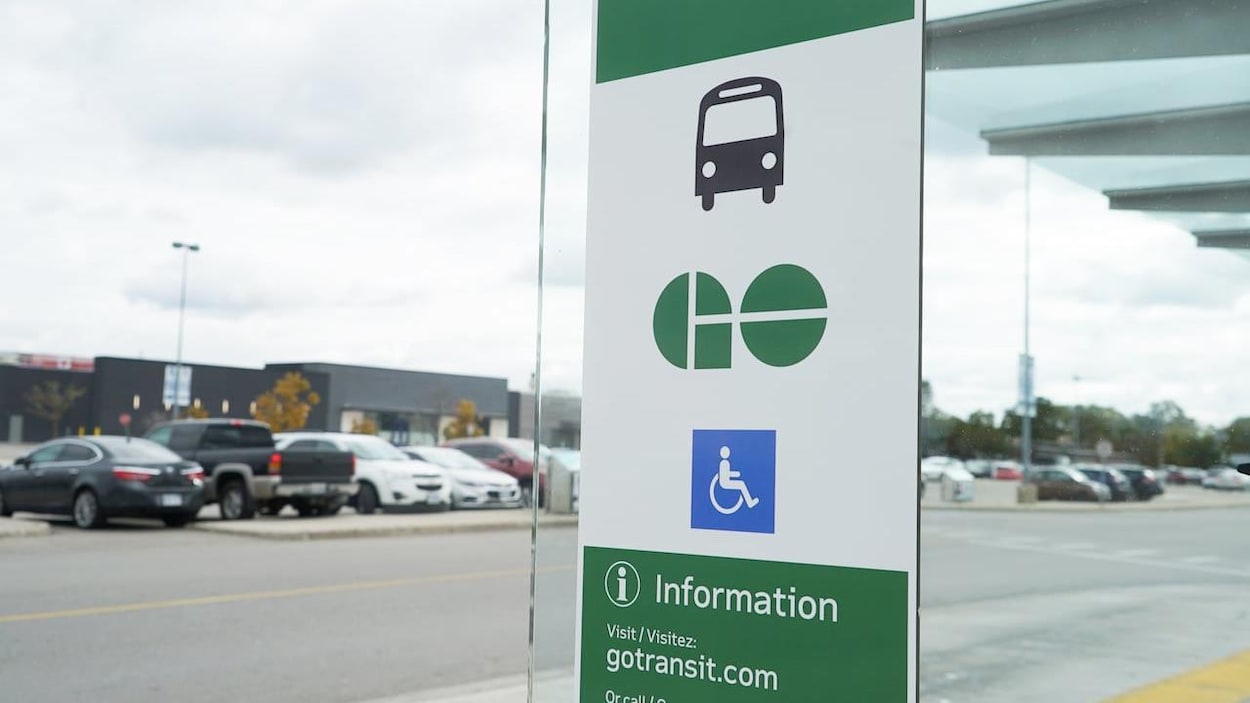 Usage illégal des stationnements accessibles de Go Transit