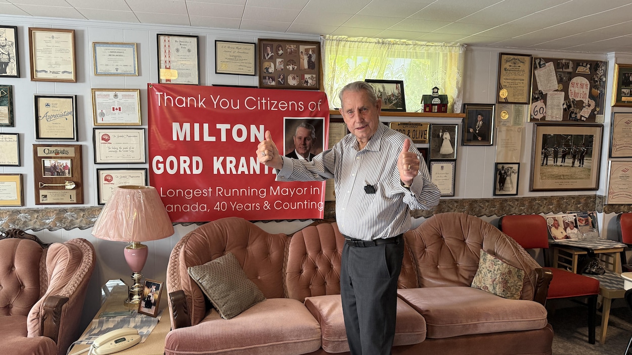 À 89 ans, le maire Gord Krantz brigue un 15e mandat