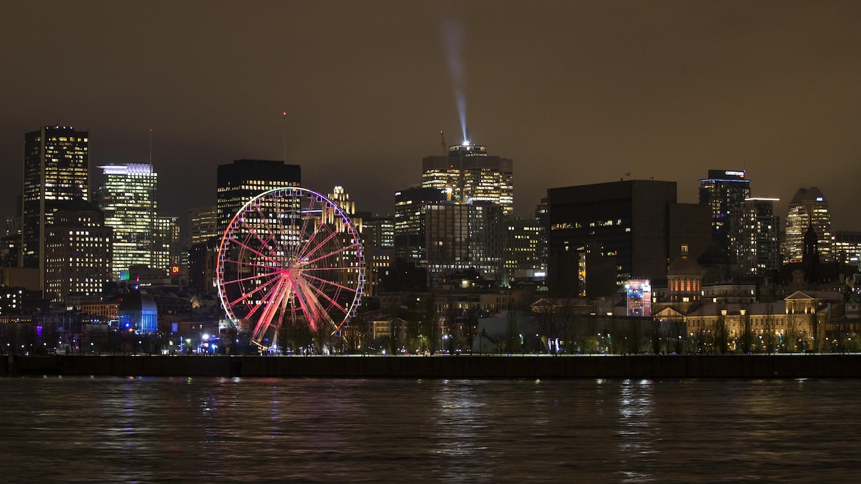 Un Nouvel An sans feux d'artifice au Vieux-Port de Montréal