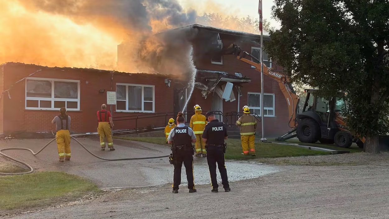 Le détachement de la GRC à Morse entièrement détruit par un incendie