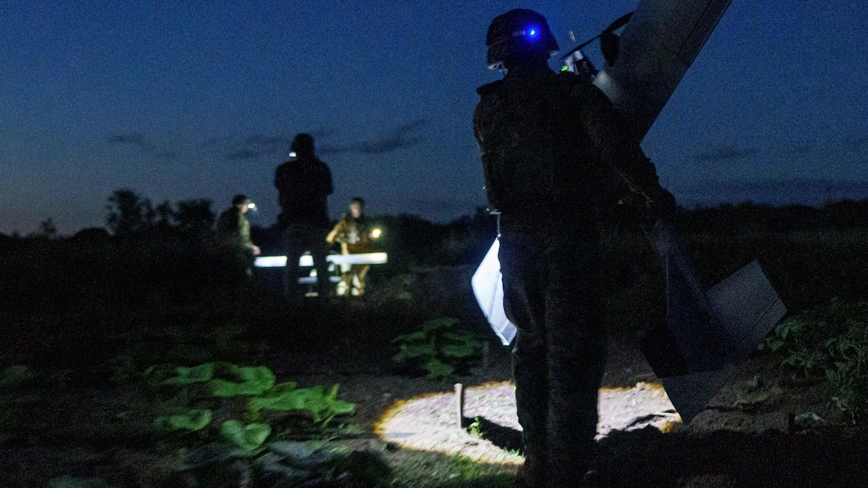 Une attaque de drones ukrainiens à Saint-Pétersbourg provoque un incendie dans un entrepôt