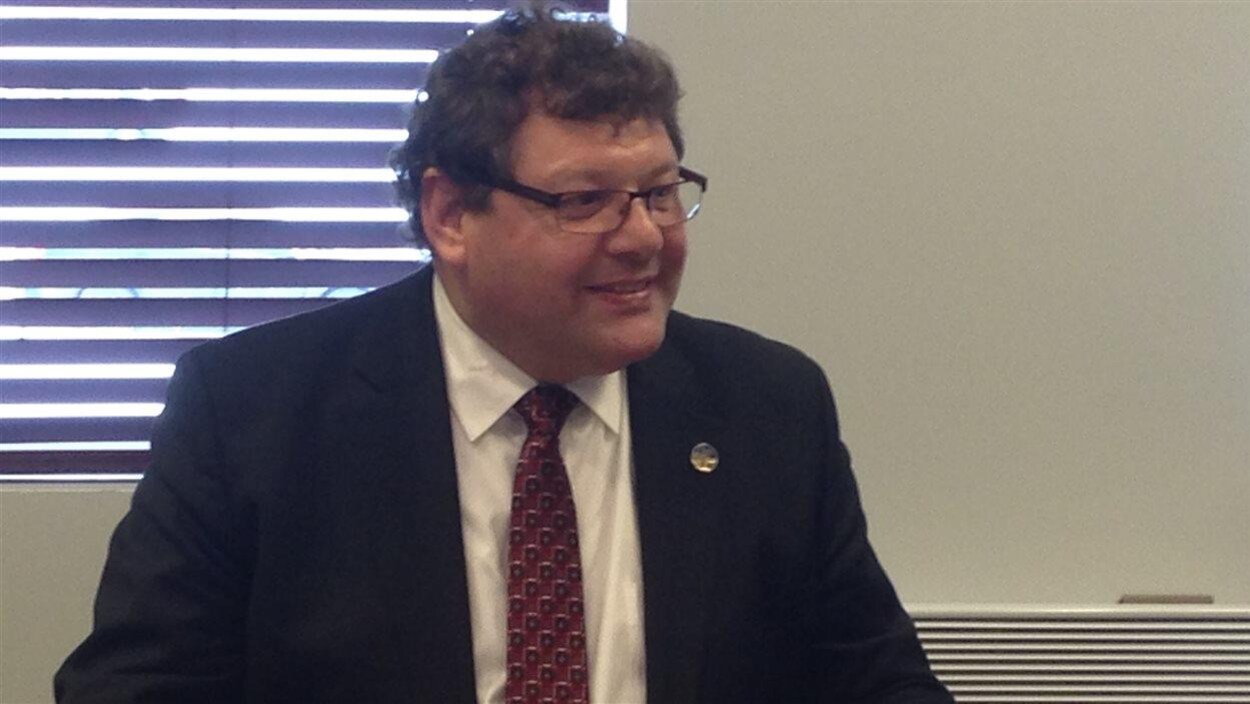 Guy Bourgeois, député libéral d'Abitibi-Est Guy Bourgeois, député libéral d'Abitibi-Est
