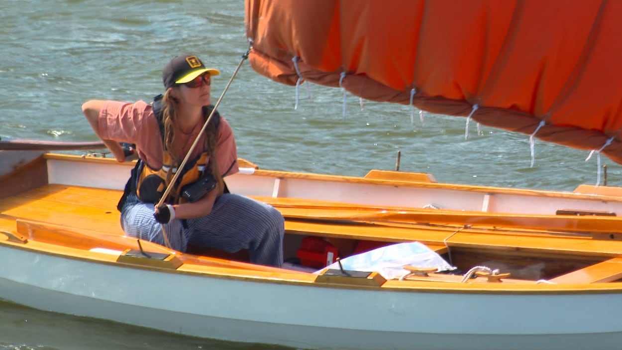 Parcourir le Saint-Laurent pour sensibiliser les riverains