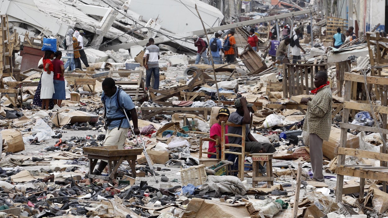 Quartier dévasté de la capitale Port-au-Prince, le 14 janvier 2010