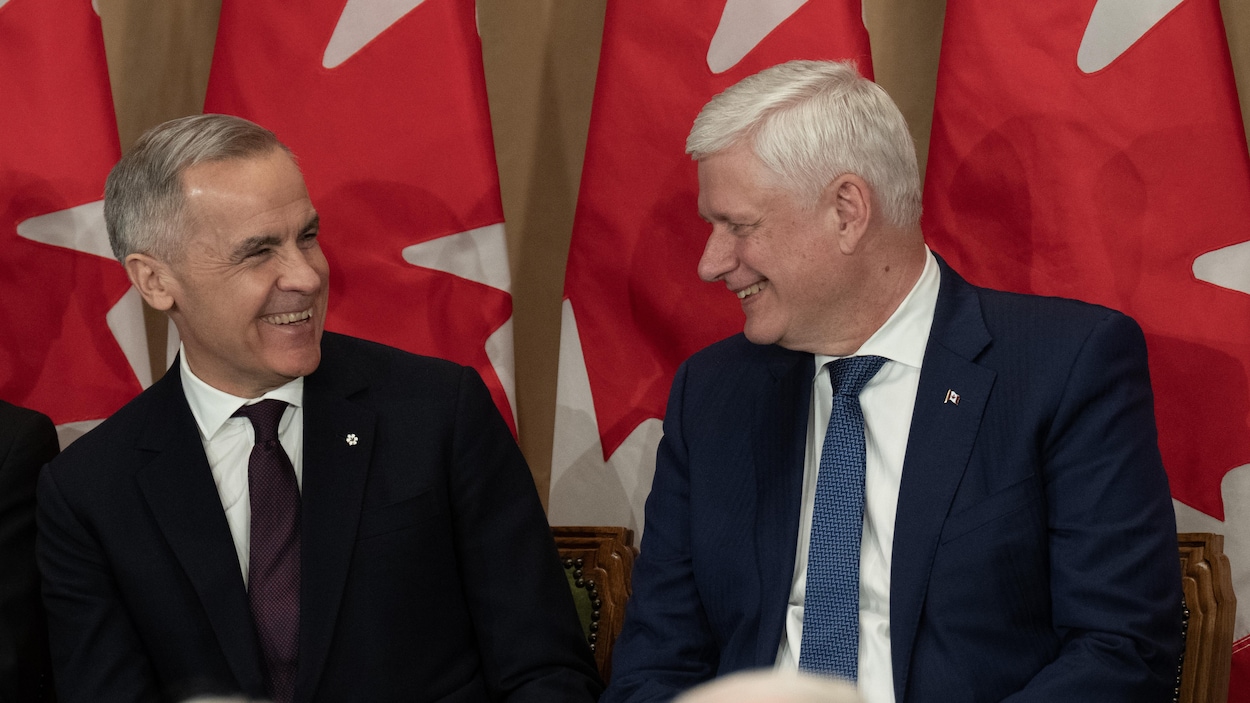 Carney recrute Harper pour son Sommet canadien de l’investissement