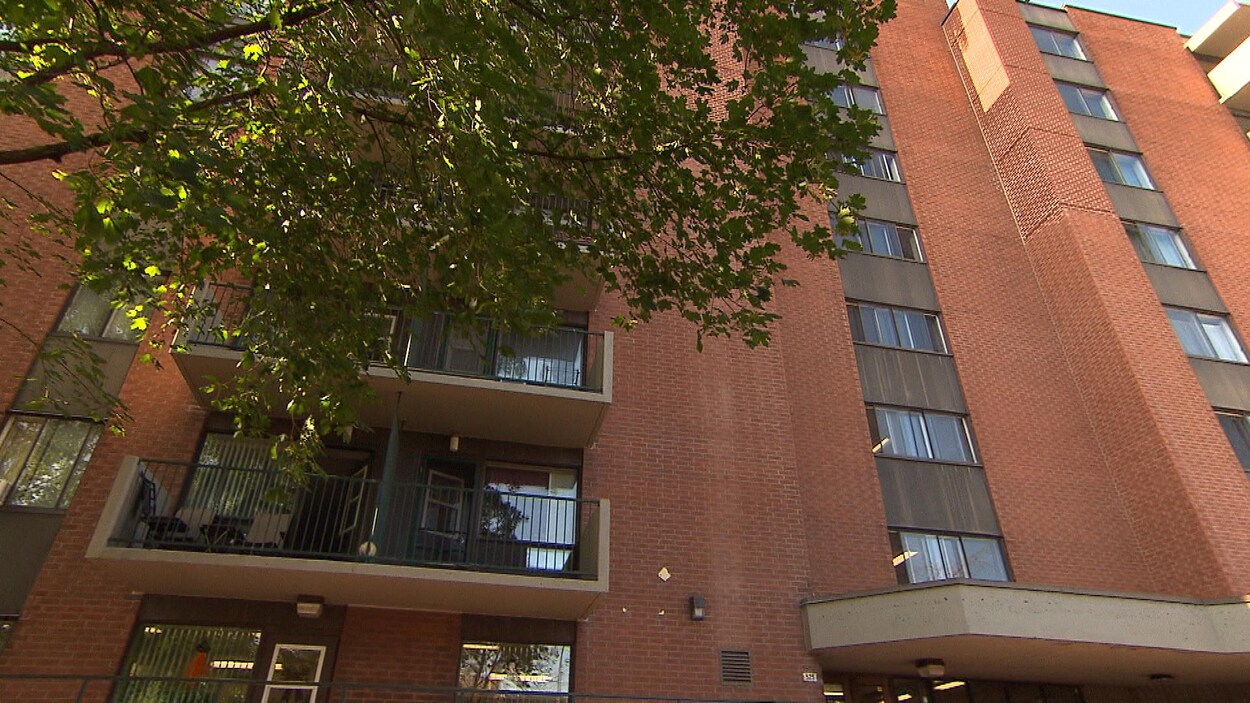 Un HLM à Montréal. Un HLM à Montréal.