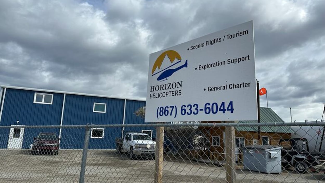Des vents imprévus à l’origine de l’écrasement d’un hélicoptère au Yukon en mai 2025